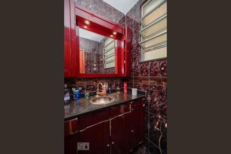 Apartamento à venda com 144m², 3 quartos e 2 vagasLavabo