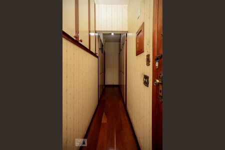 Apartamento à venda com 144m², 3 quartos e 2 vagasCloset da Suíte