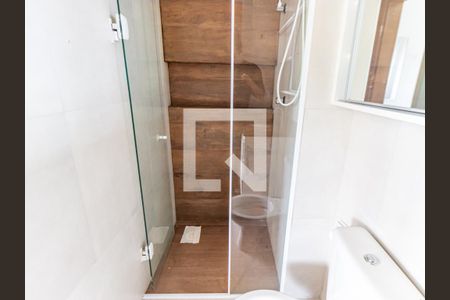 Banheiro de apartamento para alugar com 1 quarto, 30m² em Vila Regente Feijó, São Paulo