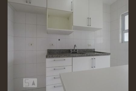 Cozinha de apartamento para alugar com 2 quartos, 64m² em Cursino, São Paulo