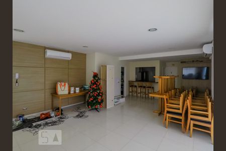 Apartamento para alugar com 64m², 2 quartos e 2 vagasÁrea comum - Salão de festas