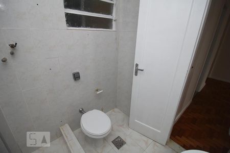 Apartamento à venda com 61m², 2 quartos e sem vagaBanheiro 