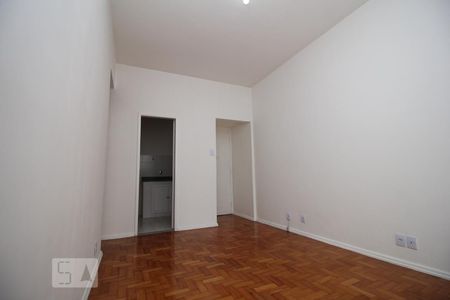 Apartamento à venda com 61m², 2 quartos e sem vagaSala