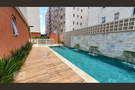 Apartamento para alugar com 37m², 2 quartos e 1 vaga Apartamento para alugar com 37m², 2 quartos e 1 vagaÁrea comum - Piscina