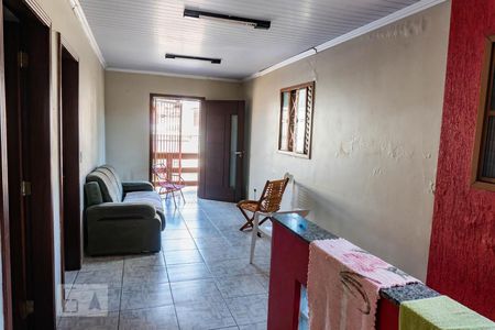 Sala  de casa para alugar com 2 quartos, 98m² em Jardim Floresta, Porto Alegre