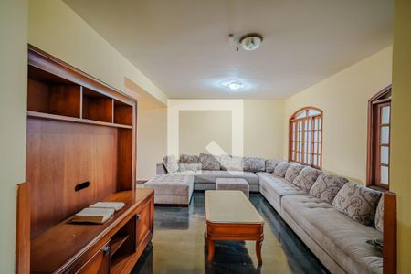 Sala de casa de condomínio para alugar com 4 quartos, 400m² em Adalgisa, Osasco