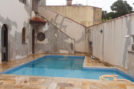 Casa para alugar com 400m², 4 quartos e 5 vagasPiscina