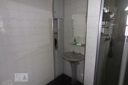 Casa para alugar com 400m², 4 quartos e 5 vagasBanheiro da Suíte 2
