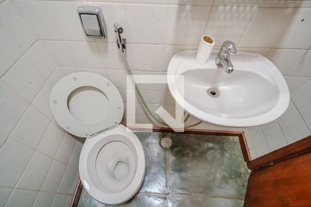 Lavabo de casa de condomínio para alugar com 4 quartos, 400m² em Adalgisa, Osasco