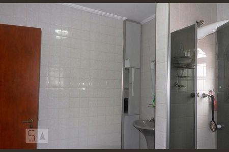 Casa para alugar com 400m², 4 quartos e 5 vagasBanheiro da Suíte 2