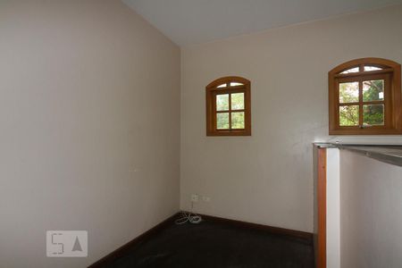 Casa para alugar com 400m², 4 quartos e 5 vagasHall social