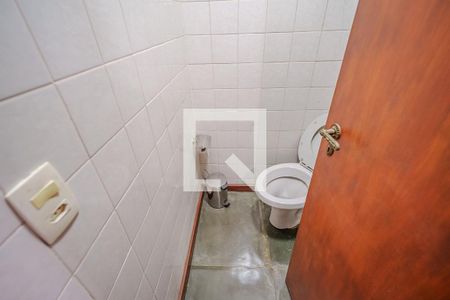 Lavabo de casa de condomínio para alugar com 4 quartos, 400m² em Adalgisa, Osasco