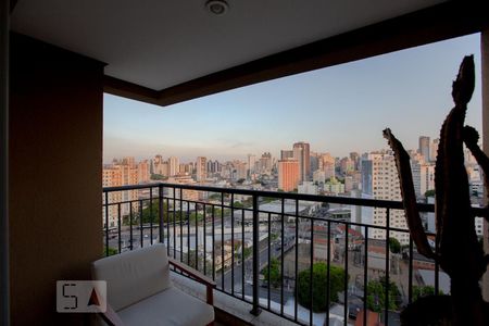 Varanda de apartamento para alugar com 3 quartos, 74m² em Barra Funda, São Paulo