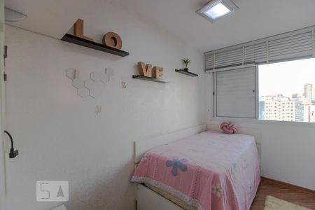 Quarto 1 de apartamento para alugar com 3 quartos, 74m² em Barra Funda, São Paulo