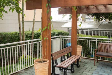 Apartamento à venda com 64m², 2 quartos e 1 vagaÁrea Externa