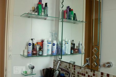 Apartamento à venda com 64m², 2 quartos e 1 vagaBanheiro da Suíte