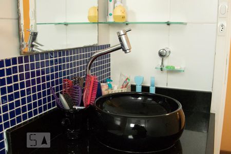 Apartamento à venda com 64m², 2 quartos e 1 vagaBanheiro