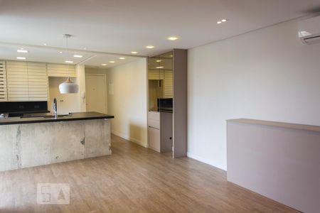 Sala de apartamento para alugar com 2 quartos, 70m² em Jardim Sílvia, Santo André