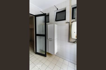 Apartamento para alugar com 90m², 3 quartos e 1 vagaÁrea de Serviço