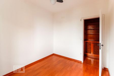 Apartamento para alugar com 90m², 3 quartos e 1 vagaQuarto 2