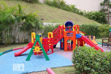 Apartamento à venda com 56m², 2 quartos e 1 vaga Apartamento à venda com 56m², 2 quartos e 1 vagaÁrea Comum - Playground