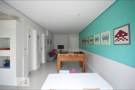 Apartamento à venda com 56m², 2 quartos e 1 vaga Apartamento à venda com 56m², 2 quartos e 1 vagaSala de jogos