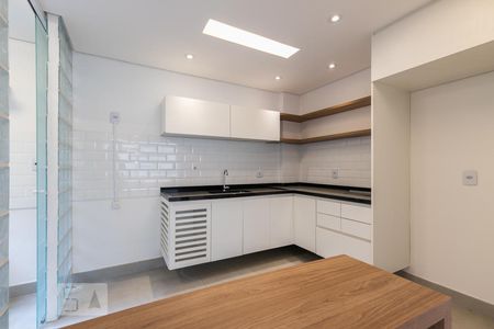 Apartamento para alugar com 90m², 2 quartos e sem vagaCozinha