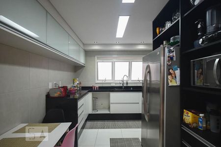 Apartamento à venda com 175m², 4 quartos e 3 vagasCozinha