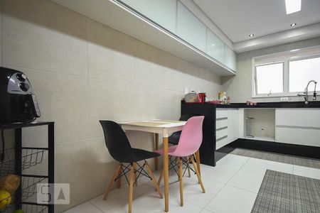 Apartamento à venda com 175m², 4 quartos e 3 vagasCozinha