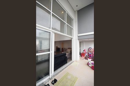 Apartamento à venda com 175m², 4 quartos e 3 vagasVaranda