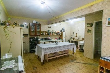 Casa à venda com 283m², 4 quartos e 1 vagaCozinha