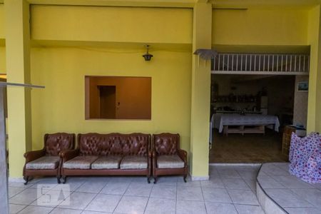 Casa à venda com 283m², 4 quartos e 1 vagaÁrea Externa