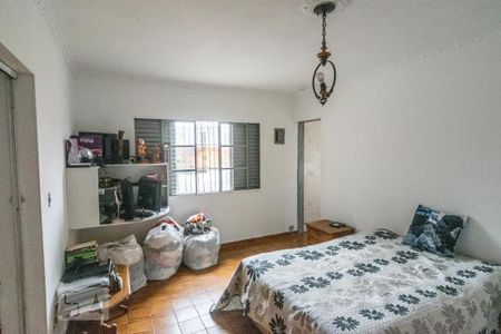 Casa à venda com 283m², 4 quartos e 1 vagaQuarto