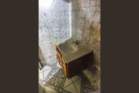 Casa à venda com 283m², 4 quartos e 1 vagaBanheiro