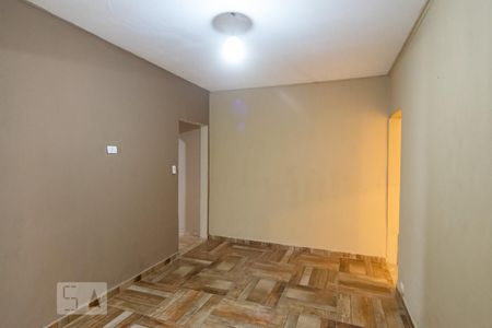 Casa à venda com 283m², 4 quartos e 1 vagaSala