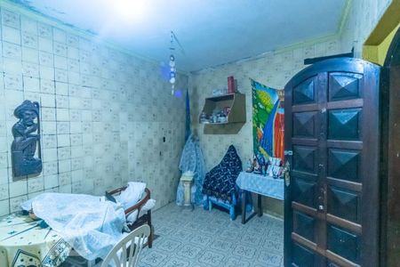 Casa à venda com 283m², 4 quartos e 1 vagaSala