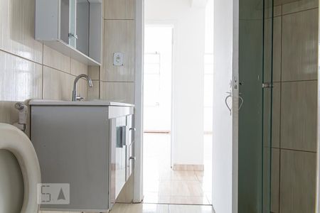 Apartamento para alugar com 64m², 2 quartos e sem vagaBanheiro