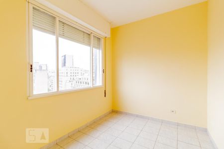 Apartamento para alugar com 80m², 2 quartos e sem vagaQuarto
