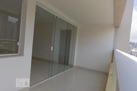  Varanda de kitnet/studio para alugar com 1 quarto, 56m² em Vila da Serra, Nova Lima