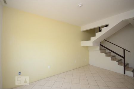 Apartamento para alugar com 1 quarto, 55m² em Ingleses do Rio Vermelho , Florianópolis