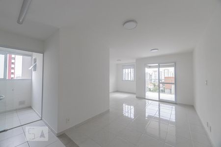 Apartamento para alugar com 66m², 2 quartos e 1 vagaSala