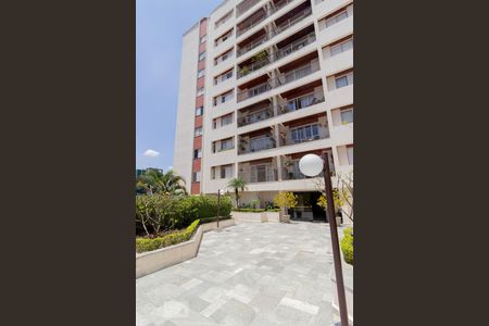 Apartamento à venda com 132m², 3 quartos e 2 vagas Apartamento à venda com 132m², 3 quartos e 2 vagasFacahda