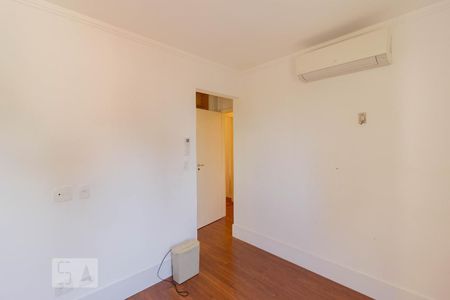 Apartamento à venda com 132m², 3 quartos e 2 vagas Apartamento à venda com 132m², 3 quartos e 2 vagasSuíte 2