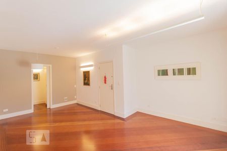 Apartamento à venda com 132m², 3 quartos e 2 vagas Apartamento à venda com 132m², 3 quartos e 2 vagasSala