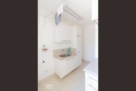 Apartamento à venda com 132m², 3 quartos e 2 vagas Apartamento à venda com 132m², 3 quartos e 2 vagasÀrea de Serviço