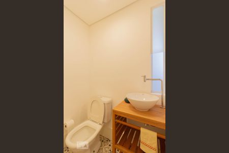 Apartamento à venda com 132m², 3 quartos e 2 vagas Apartamento à venda com 132m², 3 quartos e 2 vagasLavabo