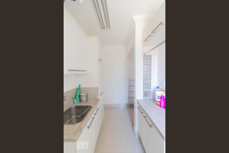 Apartamento à venda com 132m², 3 quartos e 2 vagas Apartamento à venda com 132m², 3 quartos e 2 vagasÀrea de Serviço