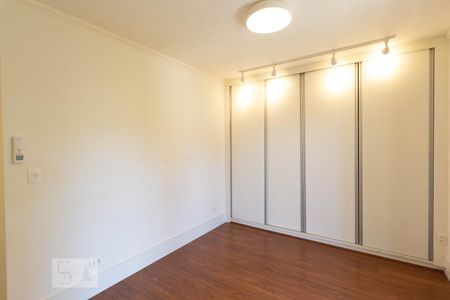 Apartamento à venda com 132m², 3 quartos e 2 vagas Apartamento à venda com 132m², 3 quartos e 2 vagasSuíte 1