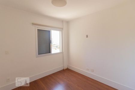 Apartamento à venda com 132m², 3 quartos e 2 vagas Apartamento à venda com 132m², 3 quartos e 2 vagasSuíte 2