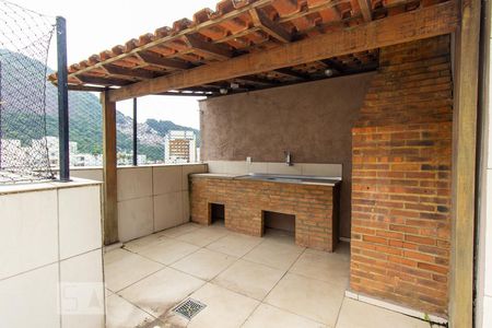 Apartamento à venda com 60m², 3 quartos e sem vagaÁrea comum - Churrasqueira